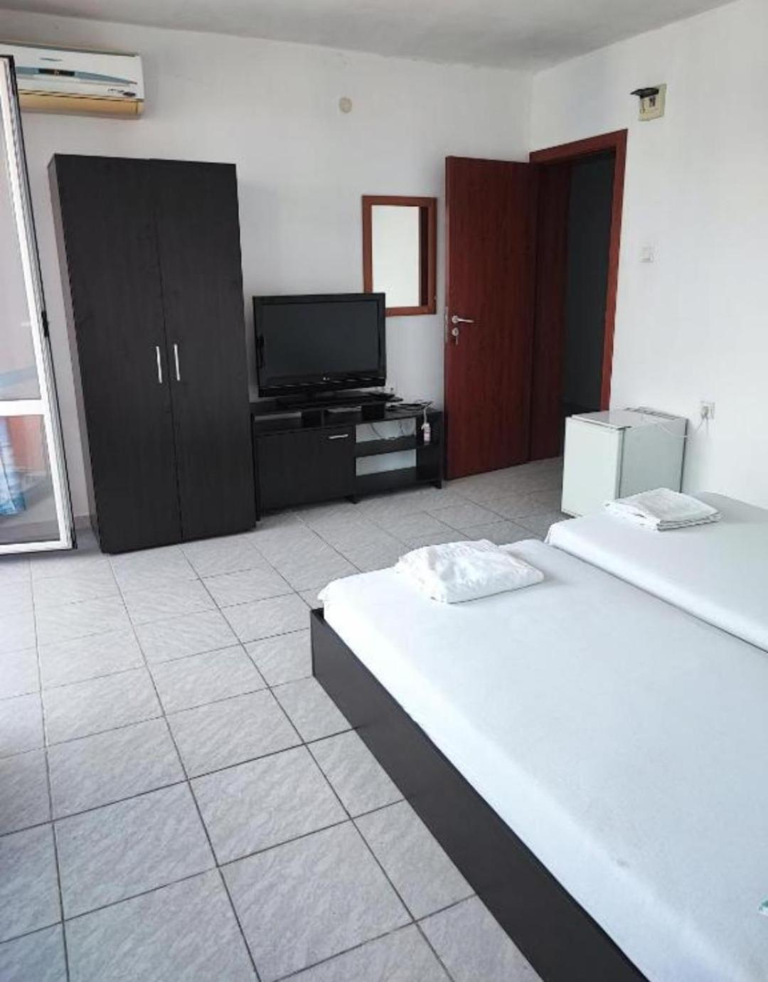 Fa Mol Apartment Sunny Beach Exterior photo