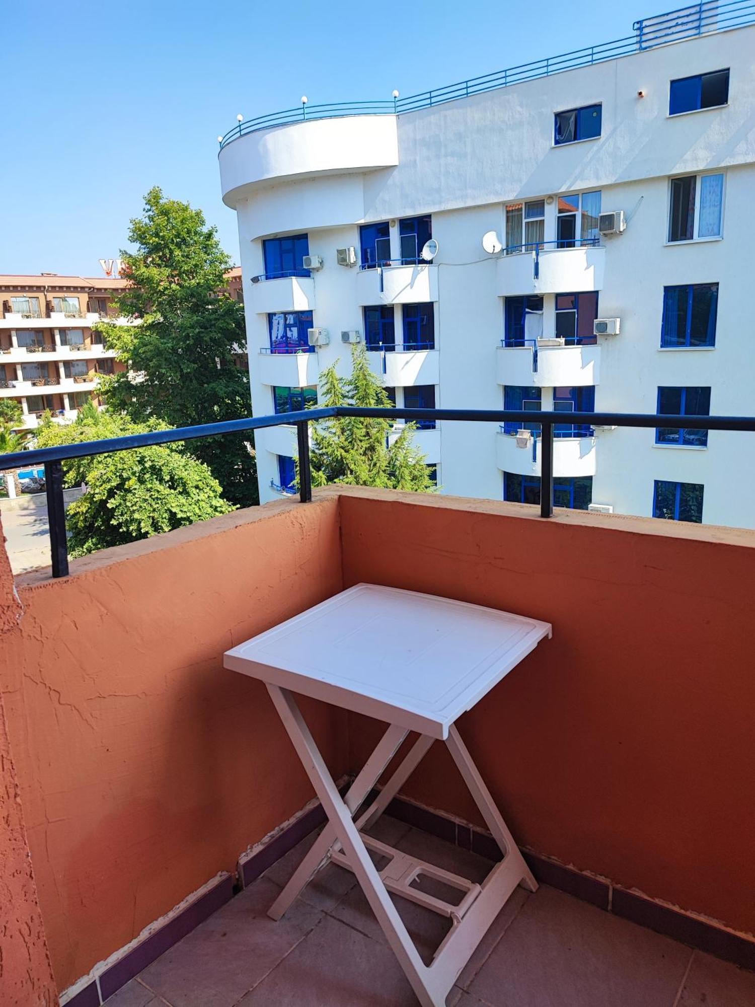 Fa Mol Apartment Sunny Beach Exterior photo