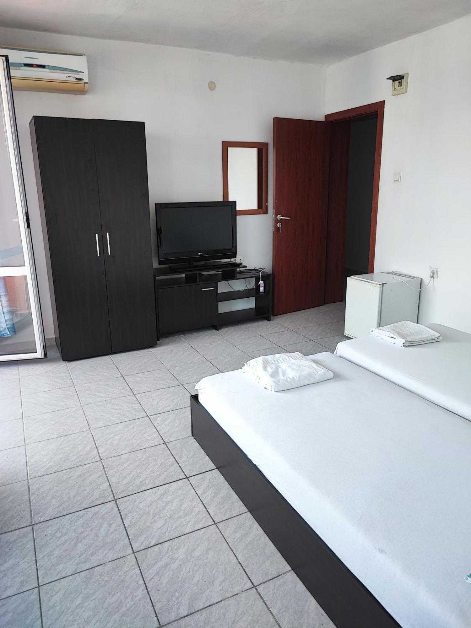 Fa Mol Apartment Sunny Beach Exterior photo
